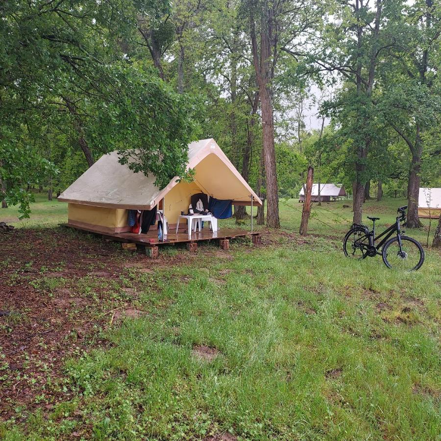 Camping Onlycamp Le Port Saint-Benoît-sur-Loire Zewnętrze zdjęcie
